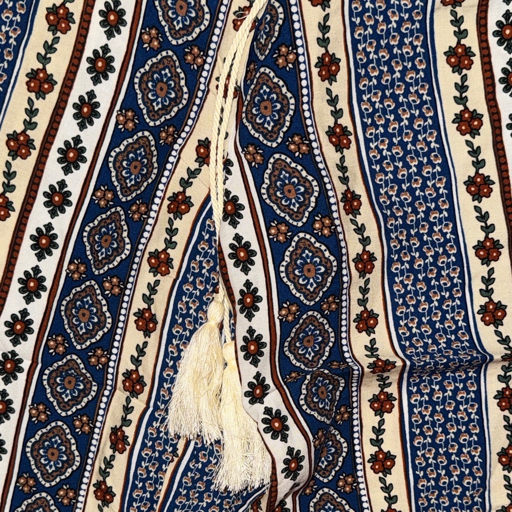 Shosho Blue and Cream Wide Leg Pants - Picture 5 of 13